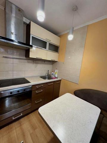 Продам 1 к  квартру Тополина, 37м2, 6 поверх, Тополь, Тополинная