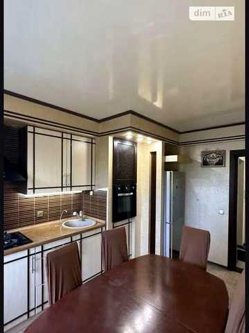 Продаж 3к Квартира Каруни вулиця