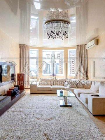 Продаж квартири біля метро Печерська 3 кімнати 119м2 з ремонтом