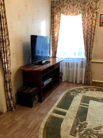 Затишний дім на Нивках! Оренда 1-го поверху (100 м²)