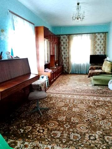 Будинок 90м² теплий з усіма зручностями.Мансарда. Утеплена. Жила. Вхід  на мансарду  з середини і з  двору.
