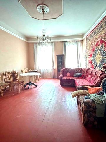 квартира в центрі Стрия (майдан ринок)