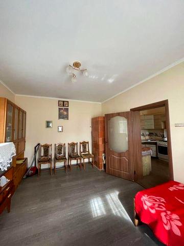 Однокімнатна квартира в Бродах