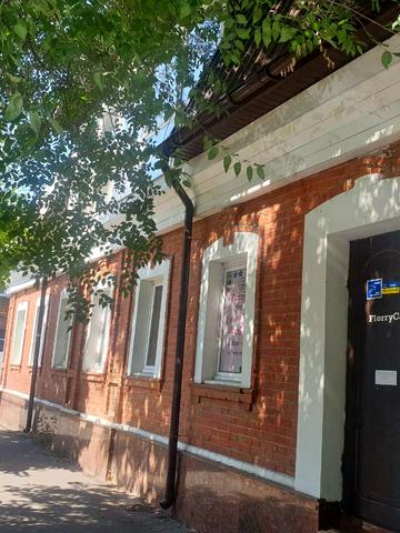 Руставелі вул., 31