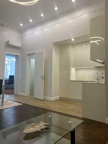 Продаж 3кімн Липки, вул. Б. Ступки( Станіславськооо)3; БЕЗ %; царський