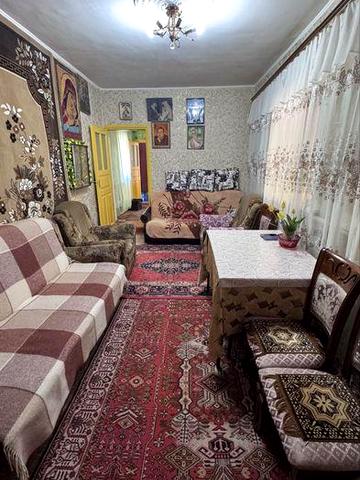 Продажа  полдома бут с заездом Жилпосёлок