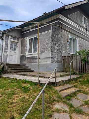 Продам будинок і земельну ділянку