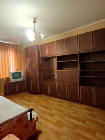 Оренда 1 кімнатної квартири по вулиці Паркова