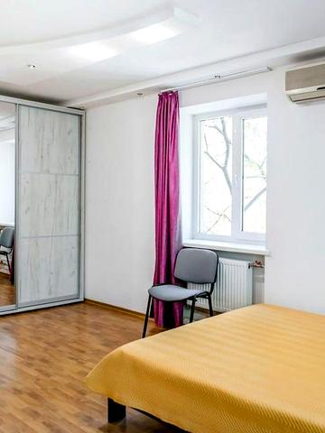 Продам 1кв в г. Ботанический Сад, ул. Отакара Яроша 21