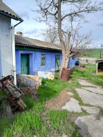 Дом с участком 50 км от Одессы продам