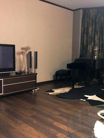Аренда 3 комн. квартиры.  Позняки , Осокорки. П-кт Бажана 14
