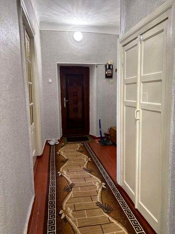Продам двохкімнатну квартиру