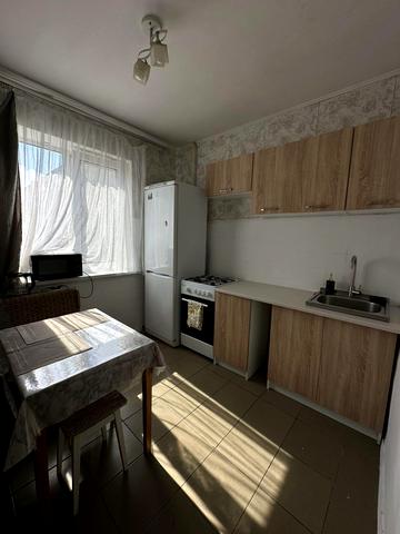 Митрополита Андрея Шептицького вул. (Анатолія Луначарського), 1/2
