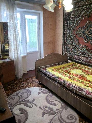 Продам  трьох кімнатну квартиру