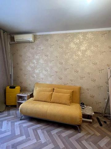 Продаж 1-к кв 36 м2 Троєщина Р. Рейгпна ( Драйзера) 11А