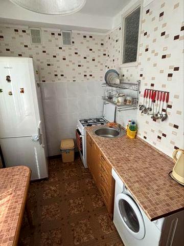 Дашкевича, 11 (курнатовського), воскресенка