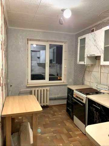 Продам 2х кімнатну квартиру на Дніпро шосе