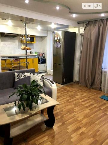 Довгострокова оренда 2к Квартира Галини Мазепи (Ковалевської Софії) вулиця