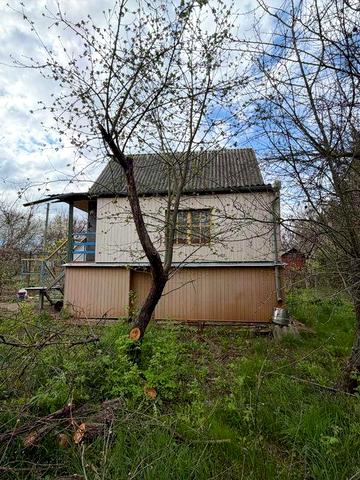 Продається дача біля озера в Київській області з усіма комунікаціями Є ВІДЕООГЛЯД