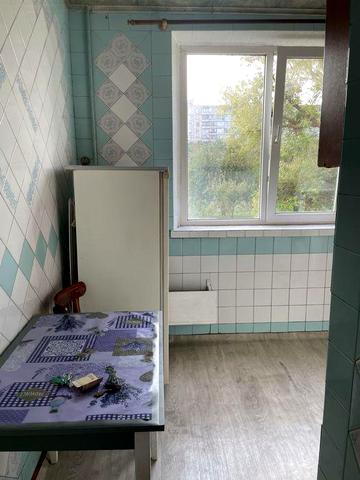 Здається довгостроково 1-кімнатна квартира, пр. Тракторобудівників 606м/р (власник)