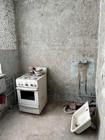 E S3 Продам 2к квартиру  просп. Трокторостроителей,103