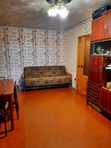 Продам 3 комн. квартиру у метро Армейская