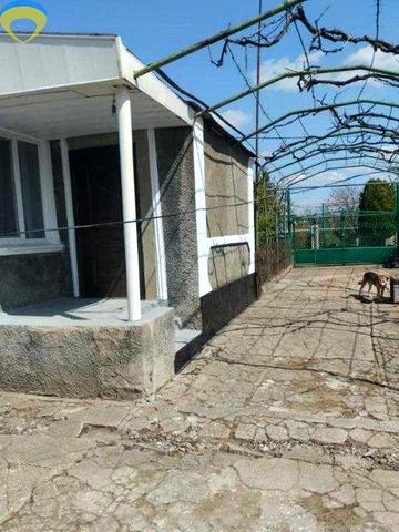 Продам дом в с. Буялик 3 кімнати, газ, АГВ, вода, сузел в домі      р9
