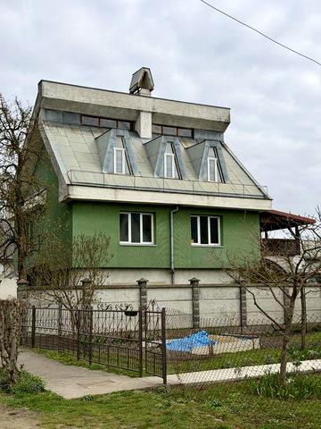 Продається будинок в Галичі 207м поруч вул Франка, Veranda і Віза Центр. Поруч центр,  біля р. Луква