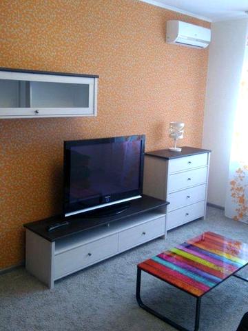 1 комн квартира Русовой, метро Позняки, Осокорки пешком