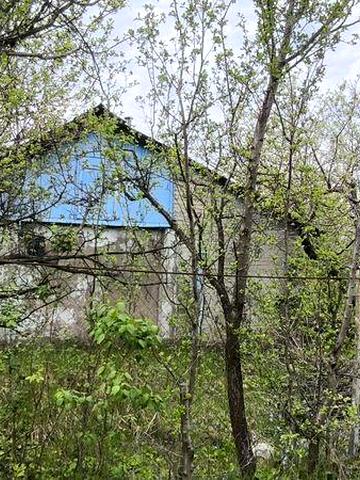 Продам дачу в Харкові, ~13 соток землі, два будинки