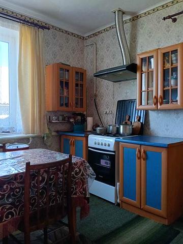 Будинок,зручності є,Хмельницька обл.