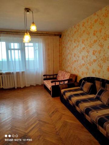 Здається 2-х кім.квартира на Тополь 1 Запорожське шосе 40