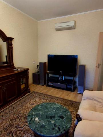 Продам3х. ком. квартиру"Соцгород"ул.Галатоаа 2,"сталинка"СЕРТИФИКАТ