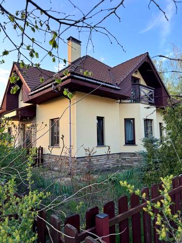 Котедж 220 м² у КМ Северинівка, вдале розташування, ліс, сауна