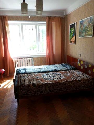 Оренда 2кімнатної біля метро Дарниця