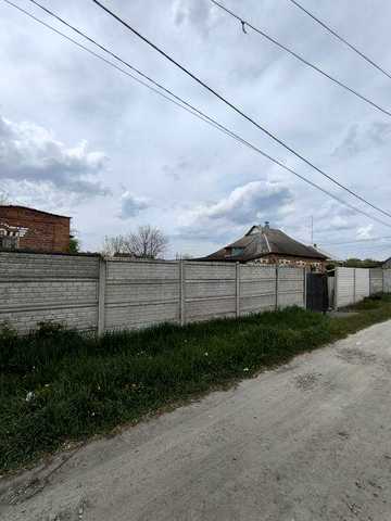 Будинок у Дергачах