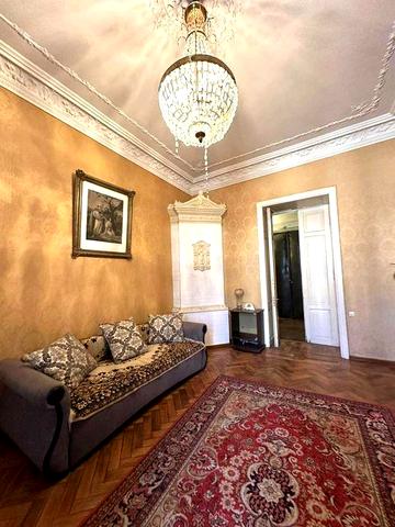 Здаються дві кімнати в комуні центрі міста вул. Князівська