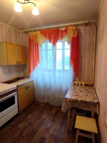 Здам в оренду 1 кімнатну квартиру по вкл. В. Червонія