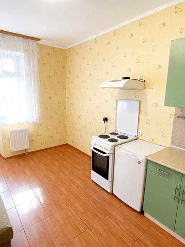Продаж просторої 1-кімнатної квартири з ремонтом, 48 м², Бровари, вул. Аркадія Голуба 1в (Постишева)