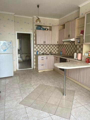 Середньофонтанська вул., 19в