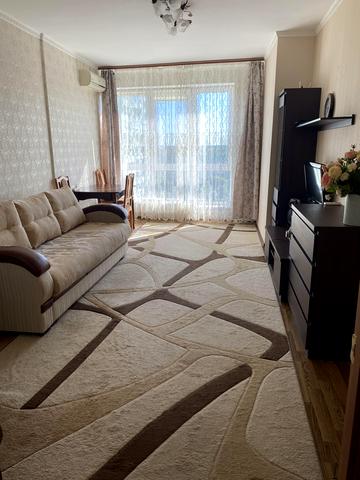 Моторний пров., 9