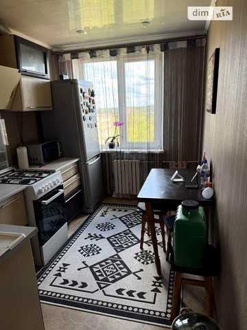 Продаж 3к Квартира Петра Дорошенка (Блюхера) вулиця