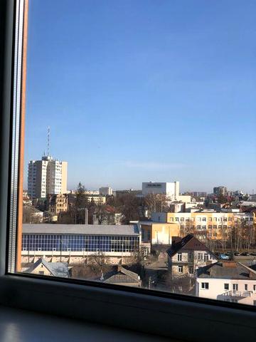 Квартира однокімнатна в центрі Набережна