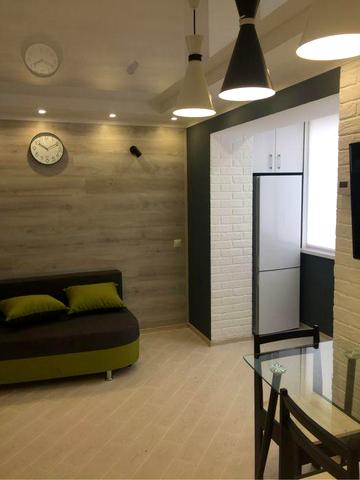 Продаж 1 км квартири