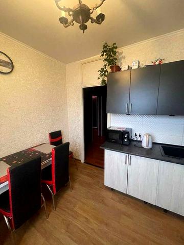Продаж квартири на вул. Бальзака. Троещина. Держ. програми.