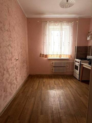Оренда 1 кім. 4 мкрн. Лівий берег