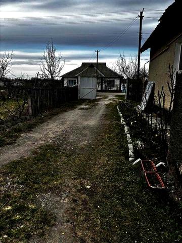 Будинок в передмісті Садки