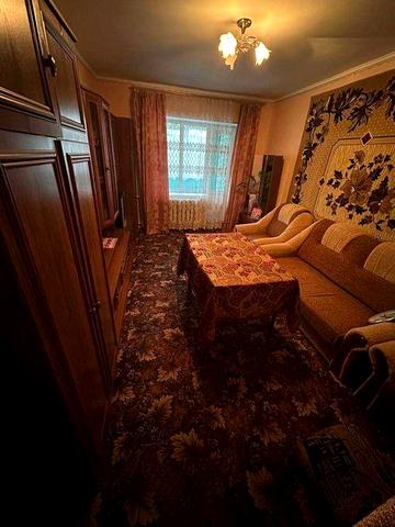 (3) Продам 3-кімнатну квартиру в смт. Турбів 0691