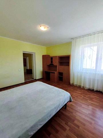 Оренда 2к квартири, ЖД Дарниця, Авторинок, Літвинського 64