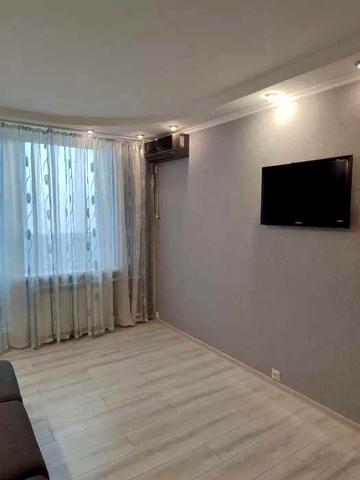 Продаж 1к квартири на Олексіївці, метро Перемога (90901)
